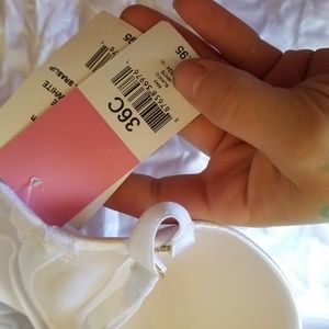 David's Bridal, Wedding Slip